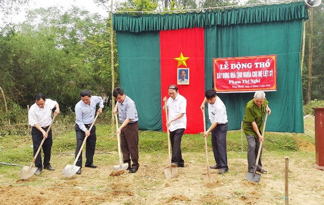 Nghệ An: Hơn 20 tỉ đồng xây dựng, sửa chữa nhà ở cho thân nhân liệt sĩ - 1 Nghệ An: Hơn 20 tỉ đồng xây dựng, sửa chữa nhà ở cho thân nhân liệt sĩ - 1