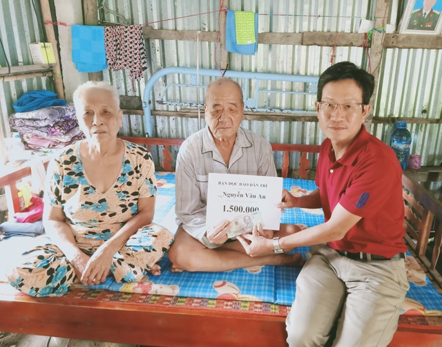 Bà cháu ở nhà bé như bao diêm được bạn đọc giúp đỡ xây nhà mới - 3 Bà cháu ở nhà bé như bao diêm được bạn đọc giúp đỡ xây nhà mới - 3