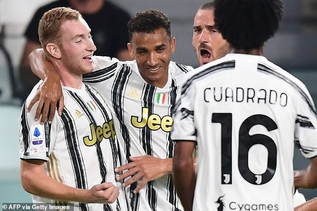 C.Ronaldo rực sáng, Juventus đại thắng trận ra quân ở Serie A - 1