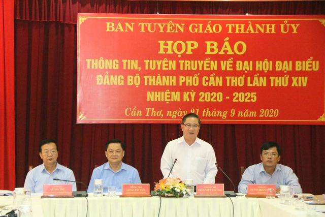 Cần Thơ: Nhân sự không đủ tiêu chuẩn dứt khoát không đưa vào giới thiệu! - 1 Cần Thơ: Nhân sự không đủ tiêu chuẩn dứt khoát không đưa vào giới thiệu! - 1