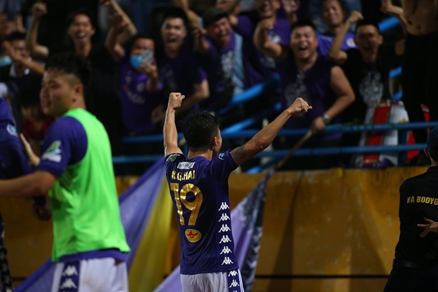 V-League trở lại sau dịch Covid-19, nhiều đội bóng mở cửa đón khán giả - 1 V-League trở lại sau dịch Covid-19, nhiều đội bóng mở cửa đón khán giả - 1
