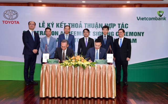 Vietcombank và Toyota Motor Việt Nam ký kết thỏa thuận hợp tác - 1 Vietcombank và Toyota Motor Việt Nam ký kết thỏa thuận hợp tác - 1
