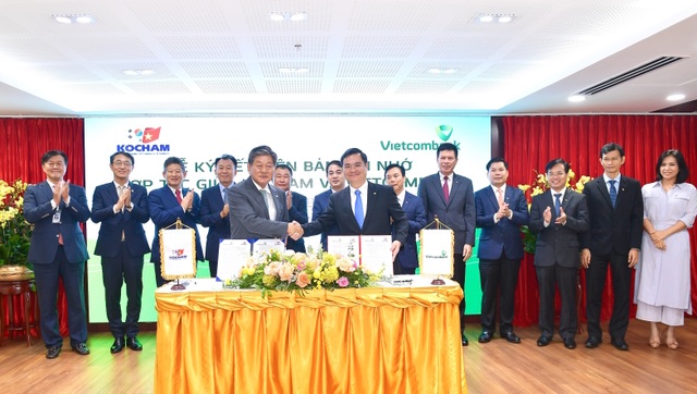 Lễ ký kết Biên bản ghi nhớ hợp tác giữa Vietcombank và Kocham - 2 Lễ ký kết Biên bản ghi nhớ hợp tác giữa Vietcombank và Kocham - 2