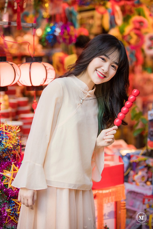 Bộ ảnh Trung thu nhí nhảnh của thiếu nữ 3m bẻ đôi - 1 Bộ ảnh Trung thu nhí nhảnh của thiếu nữ 3m bẻ đôi - 1