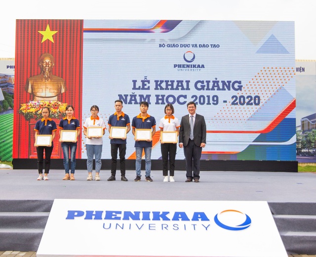 Săn học bổng đại học trong nước: Tại sao không? - 2 Săn học bổng đại học trong nước: Tại sao không? - 2