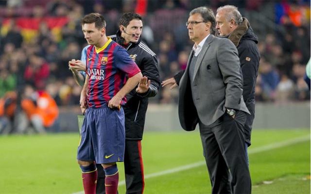 Messi bị tố dọa sa thải HLV lên Chủ tịch Barcelona - 1 Messi bị tố dọa sa thải HLV lên Chủ tịch Barcelona - 1