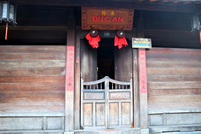 Du khách đổ về Hội An “xúng xính” check-in, dạo phố - 15 Du khách đổ về Hội An “xúng xính” check-in, dạo phố - 15