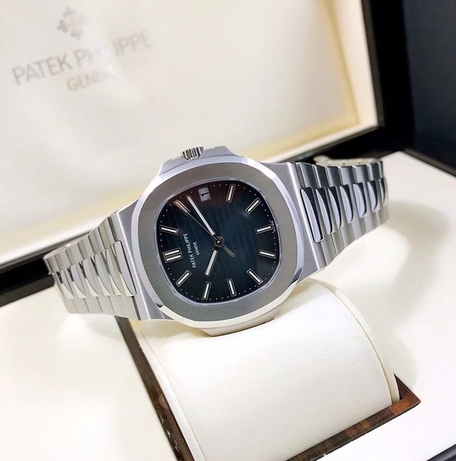 Top 3 mẫu đồng hồ Patek Philippe được giới sưu tầm khao khát sở hữu tại Boss Luxury - 2 Top 3 mẫu đồng hồ Patek Philippe được giới sưu tầm khao khát sở hữu tại Boss Luxury - 2