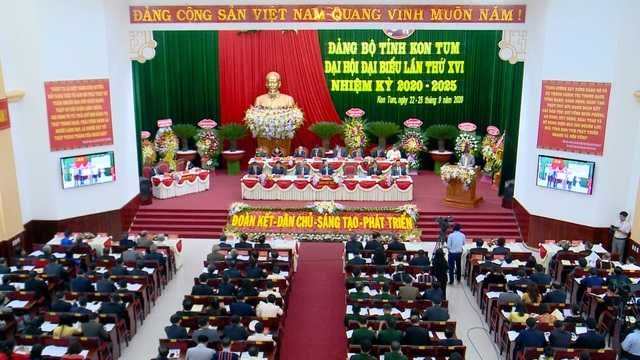 Phấn đấu phát triển Kon Tum thành vùng dược liệu quốc gia - 1 Phấn đấu phát triển Kon Tum thành vùng dược liệu quốc gia - 1