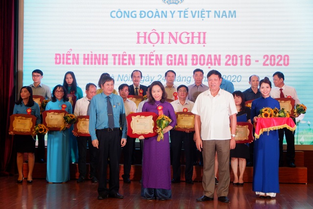 Các sáng kiến, công nghệ mới hỗ trợ đắc lực cho công tác chống Covid-19 - 3 Các sáng kiến, công nghệ mới hỗ trợ đắc lực cho công tác chống Covid-19 - 3