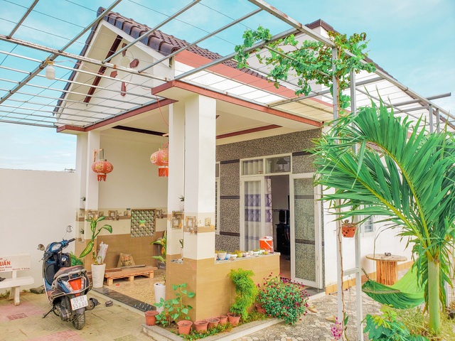Chỉ với 450 triệu đồng, ông bố ở Ninh Thuận làm nhà có bể bơi tặng con gái - 3 Chỉ với 450 triệu đồng, ông bố ở Ninh Thuận làm nhà có bể bơi tặng con gái - 3