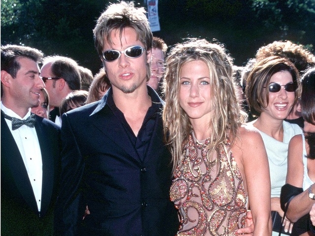 Nhìn lại cuộc tình Brad Pitt - Jennifer Aniston sau 15 năm chia xa - 2 Nhìn lại cuộc tình Brad Pitt - Jennifer Aniston sau 15 năm chia xa - 2