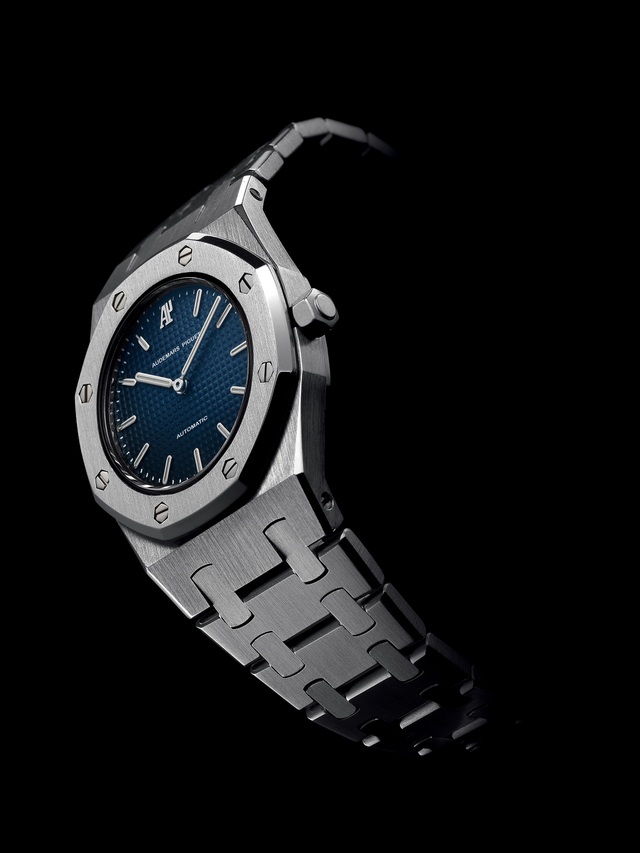 Royal Oak - thiết kế thay đổi ngành đồng hồ đương đại thế giới - 3 Royal Oak - thiết kế thay đổi ngành đồng hồ đương đại thế giới - 3