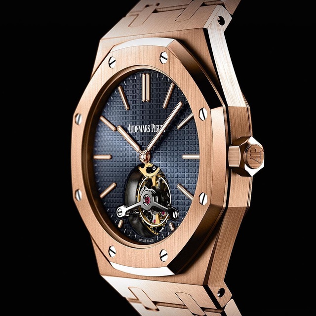 Royal Oak - thiết kế thay đổi ngành đồng hồ đương đại thế giới - 4 Royal Oak - thiết kế thay đổi ngành đồng hồ đương đại thế giới - 4