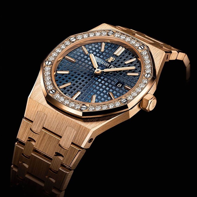 Royal Oak - thiết kế thay đổi ngành đồng hồ đương đại thế giới - 6 Royal Oak - thiết kế thay đổi ngành đồng hồ đương đại thế giới - 6