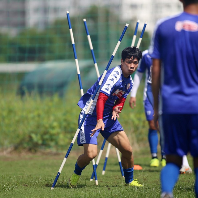 Công Phượng sẵn sàng cho ngày tái chinh phục V-League - 1 Công Phượng sẵn sàng cho ngày tái chinh phục V-League - 1