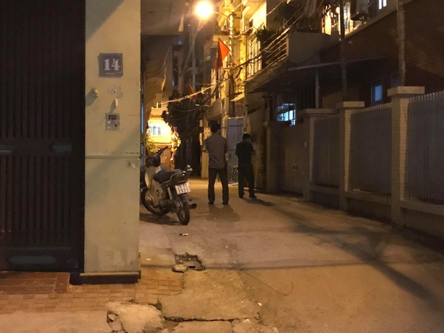 Khám xét nhà nguyên lãnh đạo Bệnh viện Bạch Mai - 2 Khám xét nhà nguyên lãnh đạo Bệnh viện Bạch Mai - 2