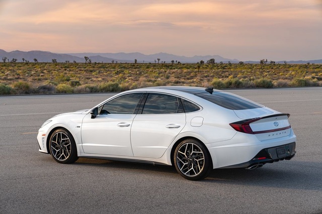 Hyundai Sonata 2021 có thêm phiên bản tính năng vận hành cao N-Line - 10 Hyundai Sonata 2021 có thêm phiên bản tính năng vận hành cao N-Line - 10