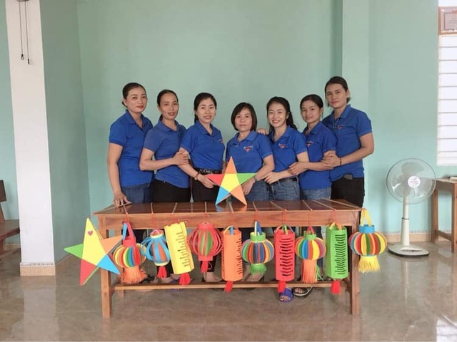 Tuổi trẻ Nghệ An chung sức triển khai chương trình “Đèn lồng yêu thương” - 4 Tuổi trẻ Nghệ An chung sức triển khai chương trình “Đèn lồng yêu thương” - 4
