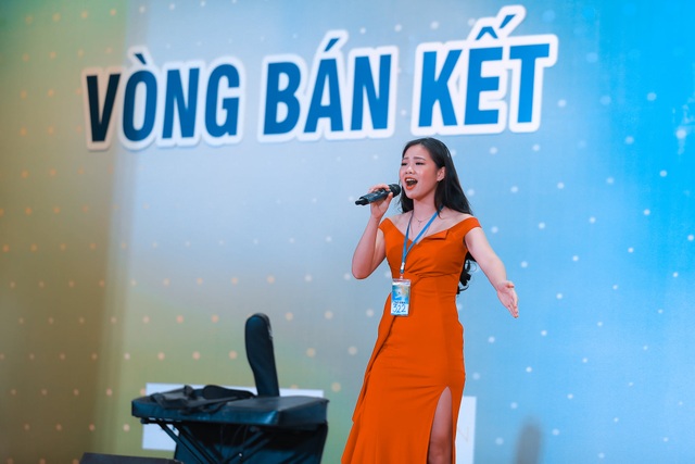 Lộ diện 10 thí sinh vào chung kết Giọng hát hay Hà Nội 2020 - 1