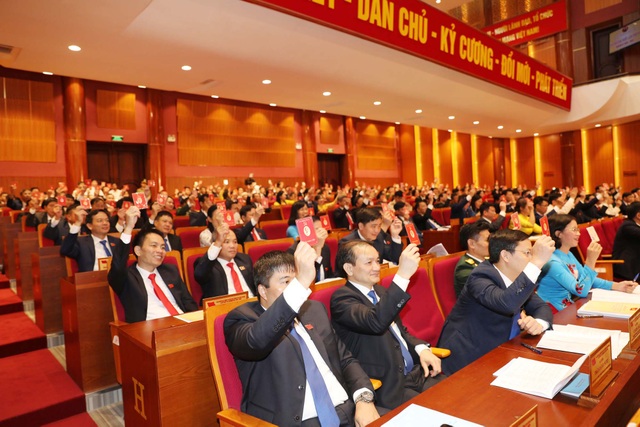Ông Nguyễn Xuân Ký tiếp tục được bầu làm Bí thư Tỉnh ủy Quảng Ninh - 1 Ông Nguyễn Xuân Ký tiếp tục được bầu làm Bí thư Tỉnh ủy Quảng Ninh - 1