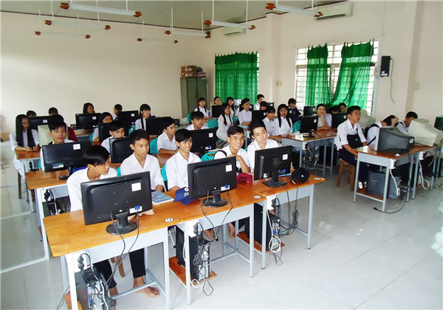 Tuyển sinh đào tạo nghề 125.400 người giai đoạn năm 2016-2020 - 1 Tuyển sinh đào tạo nghề 125.400 người giai đoạn năm 2016-2020 - 1