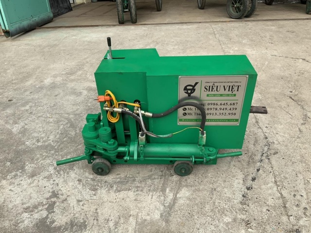 Máy xây dựng Siêu Việt hóa giải nỗi lo chậm tiến độ các công trình - 4 Máy xây dựng Siêu Việt hóa giải nỗi lo chậm tiến độ các công trình - 4