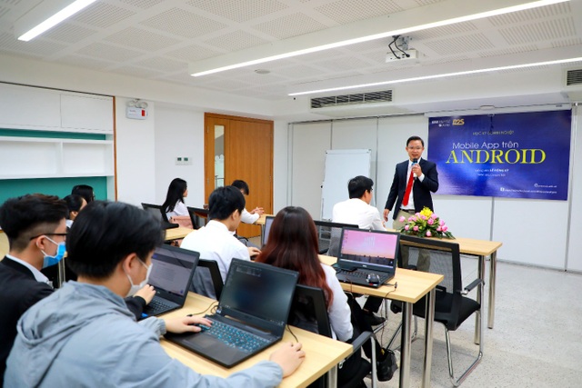 Sinh viên SIU giành giải đặc biệt tại Cuộc thi Lập trình PROCON quốc tế 2020 - 3 Sinh viên SIU giành giải đặc biệt tại Cuộc thi Lập trình PROCON quốc tế 2020 - 3