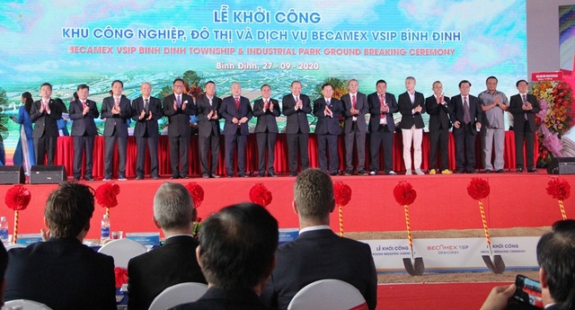 Bình Định: Khởi công dự án công nghiệp phức hợp 3.333 tỷ đồng ở huyện nghèo - 2 Bình Định: Khởi công dự án công nghiệp phức hợp 3.333 tỷ đồng ở huyện nghèo - 2