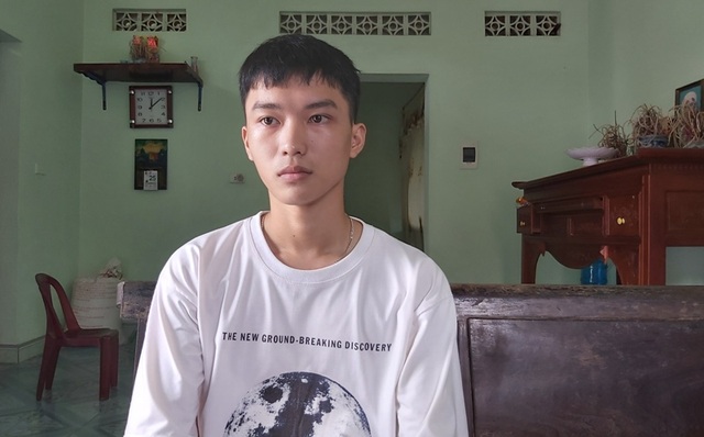 Thương nam sinh nghèo mồ côi mẹ ước mơ vào ngành Y - 1 Thương nam sinh nghèo mồ côi mẹ ước mơ vào ngành Y - 1