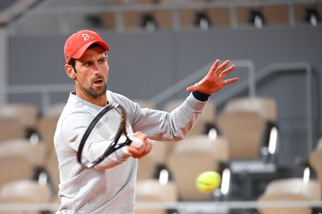 Djokovic: “Tôi cần thận trọng hơn sau những gì xảy ra ở Mỹ” - 2 Djokovic: “Tôi cần thận trọng hơn sau những gì xảy ra ở Mỹ” - 2