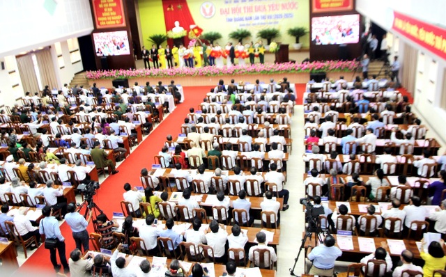 Phó Chủ tịch nước dự Đại hội thi đua yêu nước tỉnh Quảng Nam - 1 Phó Chủ tịch nước dự Đại hội thi đua yêu nước tỉnh Quảng Nam - 1