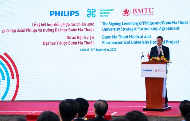 Philips và Trường Đại học Buôn Ma Thuột hợp tác xây dựng bệnh viện thông minh - 3 Philips và Trường Đại học Buôn Ma Thuột hợp tác xây dựng bệnh viện thông minh - 3