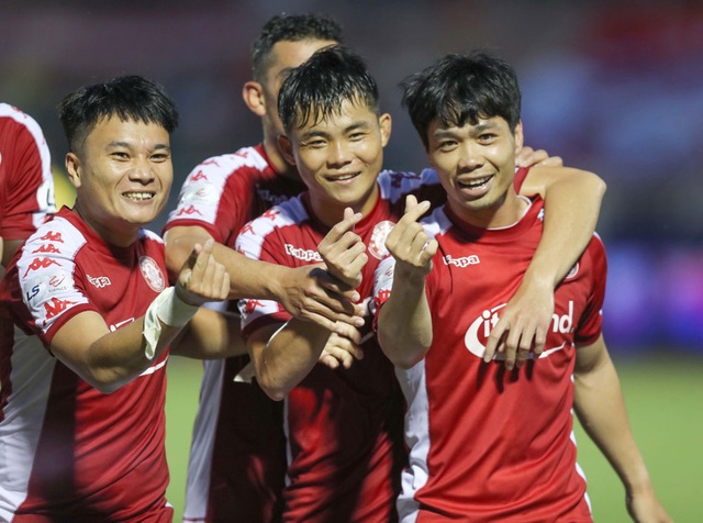 Công Phượng thăng hoa còn HA Gia Lai lận đận: Không phải là nghịch lý - 2 Công Phượng thăng hoa còn HA Gia Lai lận đận: Không phải là nghịch lý - 2