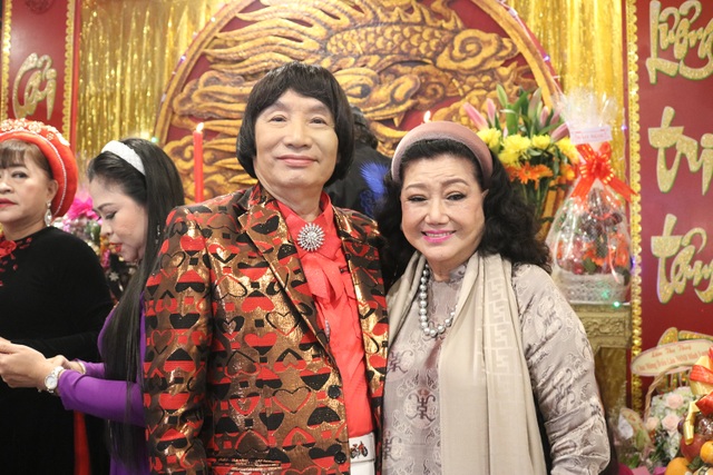 TPHCM rộn ràng nhiều chương trình ý nghĩa mừng giỗ Tổ Sân khấu - 2 TPHCM rộn ràng nhiều chương trình ý nghĩa mừng giỗ Tổ Sân khấu - 2