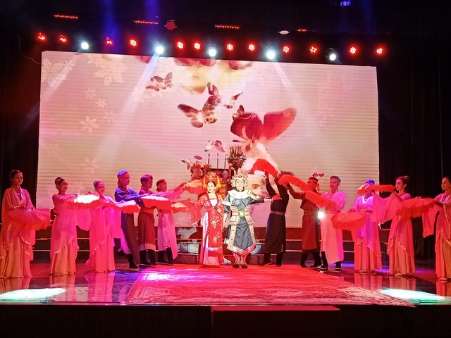 Bạc Liêu kỷ niệm 101 năm ra đời bản “Dạ cổ hoài lang” bất hủ - 3 Bạc Liêu kỷ niệm 101 năm ra đời bản “Dạ cổ hoài lang” bất hủ - 3