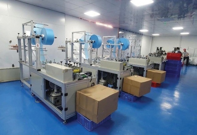 Trắng tay, ôm nợ vì khẩu trang y tế - 1 Trắng tay, ôm nợ vì khẩu trang y tế - 1