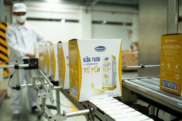Vinamilk ra mắt sản phẩm “Sữa tươi chứa tổ yến” - 3 Vinamilk ra mắt sản phẩm “Sữa tươi chứa tổ yến” - 3