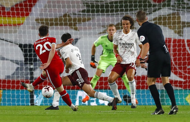 Những khoảnh khắc Liverpool hạ gục Arsenal tại Anfield - 15 Những khoảnh khắc Liverpool hạ gục Arsenal tại Anfield - 15