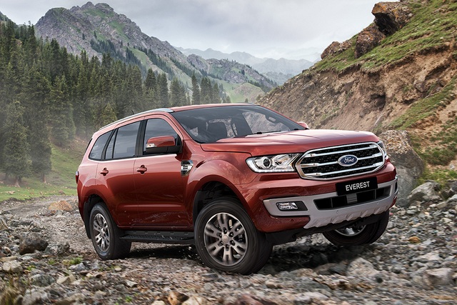 SUV tiền tỷ chạy đua công nghệ an toàn, khách Việt hoa mắt lựa chọn - 5 SUV tiền tỷ chạy đua công nghệ an toàn, khách Việt hoa mắt lựa chọn - 5