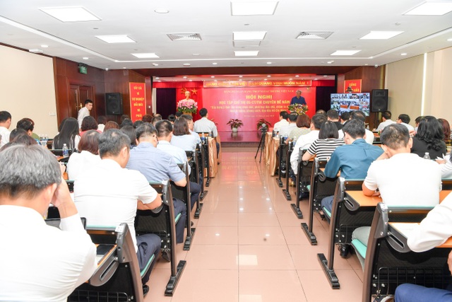 Giữ gìn và phát triển văn hóa dưới ánh sáng tư tưởng Hồ Chí Minh - 3 Giữ gìn và phát triển văn hóa dưới ánh sáng tư tưởng Hồ Chí Minh - 3
