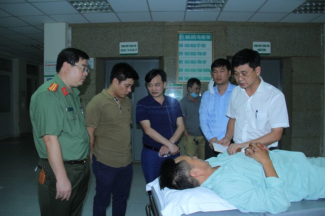 Truy bắt đối tượng buôn ma túy đâm 2 chiến sĩ công an trọng thương - 1 Truy bắt đối tượng buôn ma túy đâm 2 chiến sĩ công an trọng thương - 1