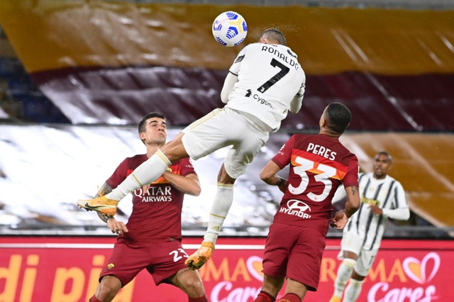 Bí quyết nào giúp C.Ronaldo bật cao tới kinh ngạc? - 1 Bí quyết nào giúp C.Ronaldo bật cao tới kinh ngạc? - 1