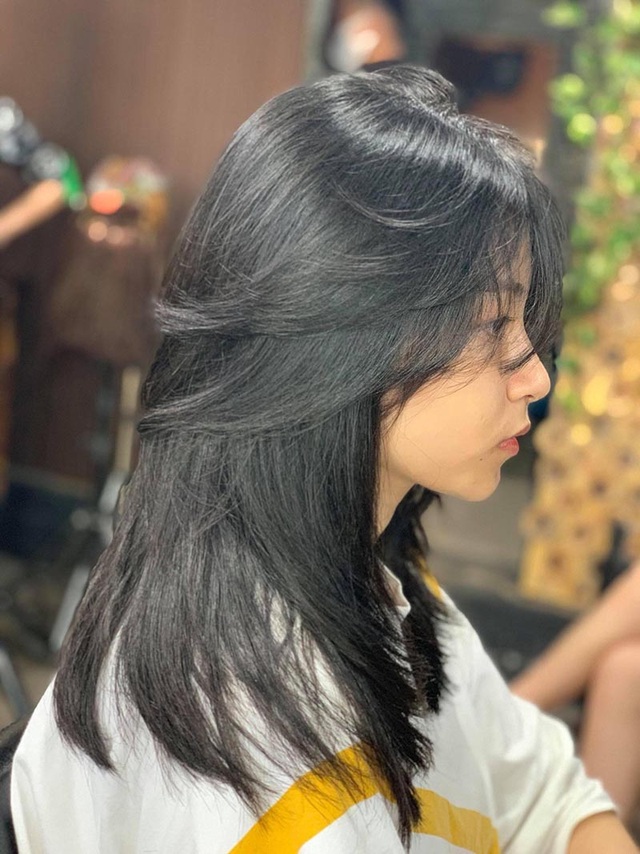 Nữ sinh xứ Nghệ bỗng nổi tiếng bởi vẻ đẹp mặt mộc xinh xắn - 6 Nữ sinh xứ Nghệ bỗng nổi tiếng bởi vẻ đẹp mặt mộc xinh xắn - 6