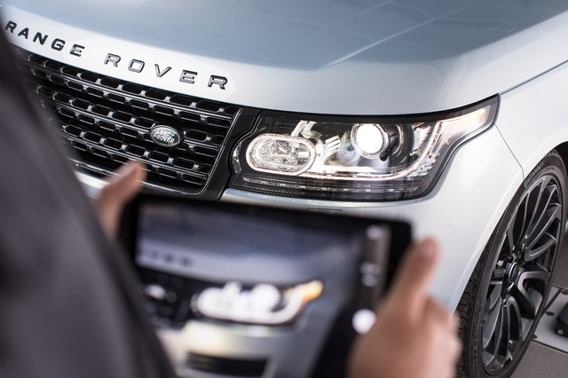 Chương trình khuyến mãi dịch vụ mùa Thu của Jaguar Land Rover Việt Nam - 2 Chương trình khuyến mãi dịch vụ mùa Thu của Jaguar Land Rover Việt Nam - 2