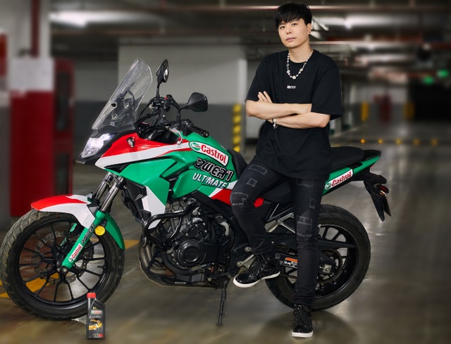 Công Phượng tiết lộ bí kíp bảo dưỡng “xế yêu” - 2 Công Phượng tiết lộ bí kíp bảo dưỡng “xế yêu” - 2