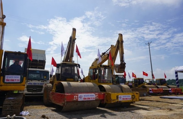 Thủ tướng: Cao tốc Bắc - Nam phải là một công trình mẫu mực! - 1 Thủ tướng: Cao tốc Bắc - Nam phải là một công trình mẫu mực! - 1