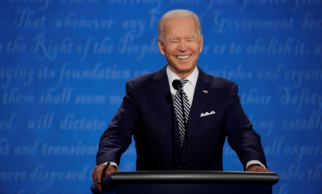 Sắc thái biểu cảm của Trump - Biden trong màn so găng đầu tiên - 14 Sắc thái biểu cảm của Trump - Biden trong màn so găng đầu tiên - 14