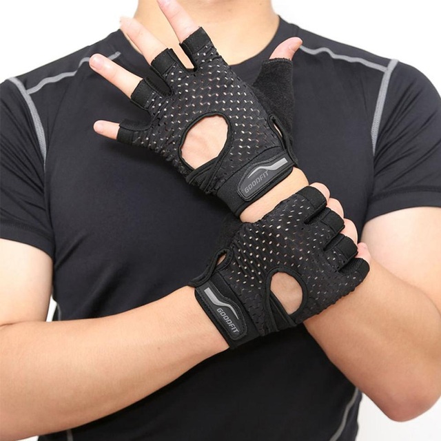 5 tiêu chí chọn một đôi găng tay tập gym thật sự “chất” - 1 5 tiêu chí chọn một đôi găng tay tập gym thật sự “chất” - 1