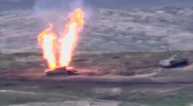 Chiến sự tại điểm nóng Nagorno-Karabakh: Lửa xung đột Trung Á khó dập tắt - 1 Chiến sự tại điểm nóng Nagorno-Karabakh: Lửa xung đột Trung Á khó dập tắt - 1
